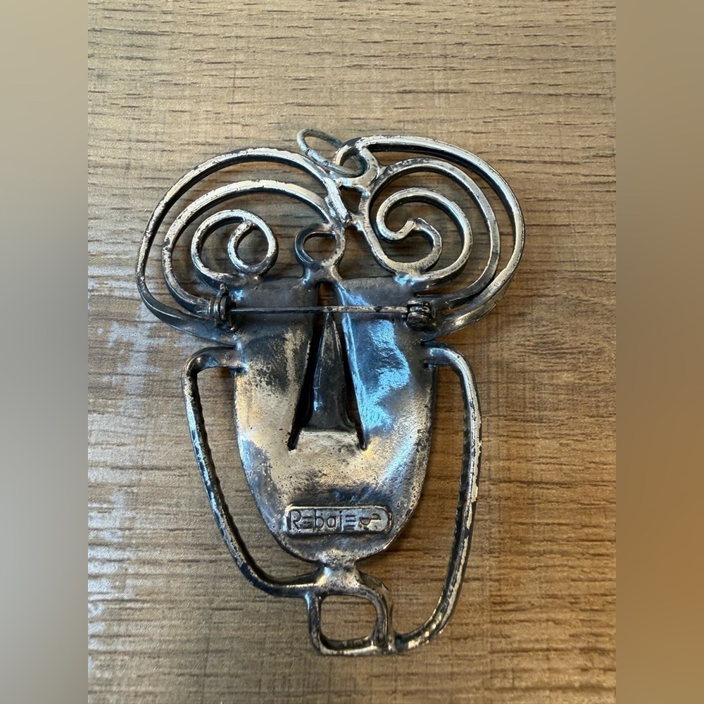 Vintage Modernist Abstract Face Brooch Silver Tone Artisan Pin - Picture 2 of 4